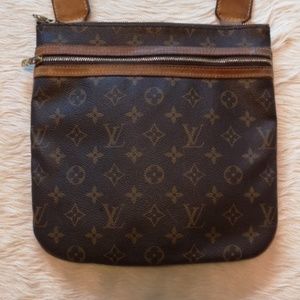 Louis Vuitton Bosphore Pochette Monogram Canvas